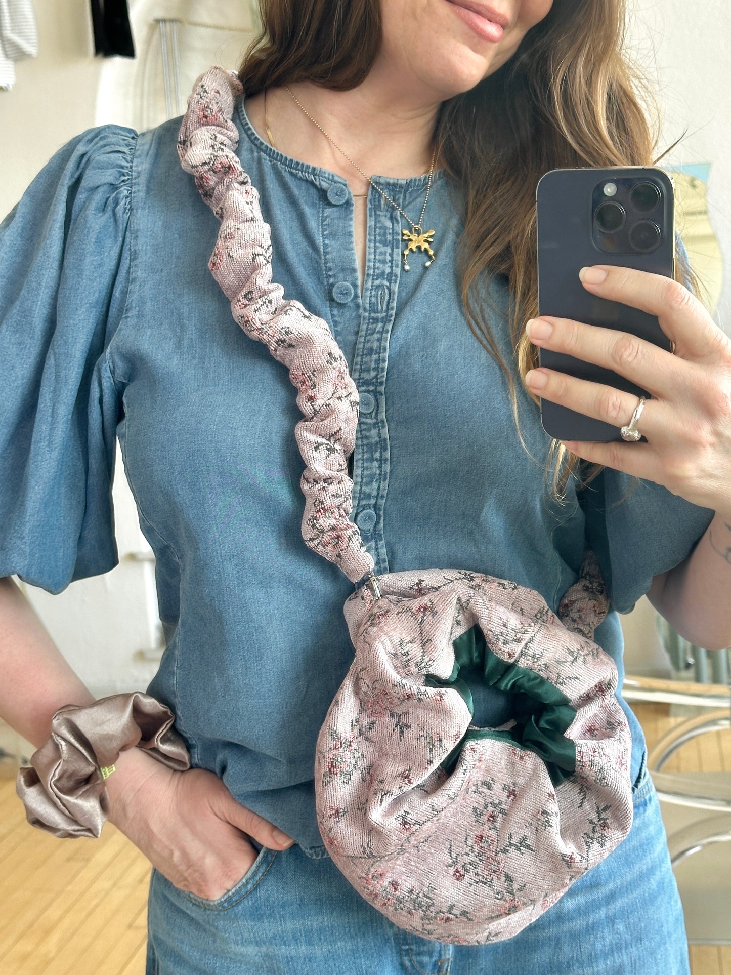 Countryside Crossbody