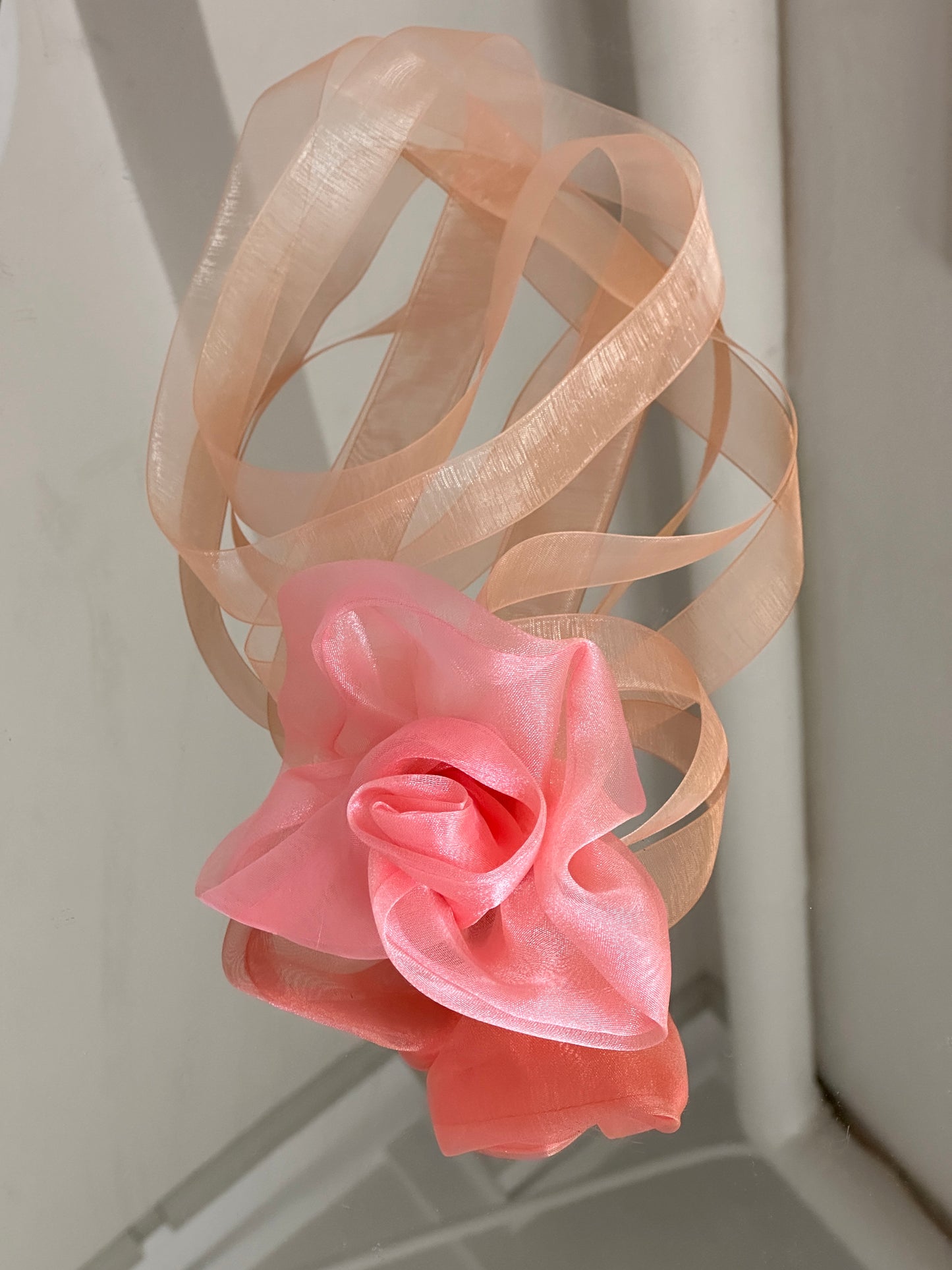 Camelia Ribbon Tie