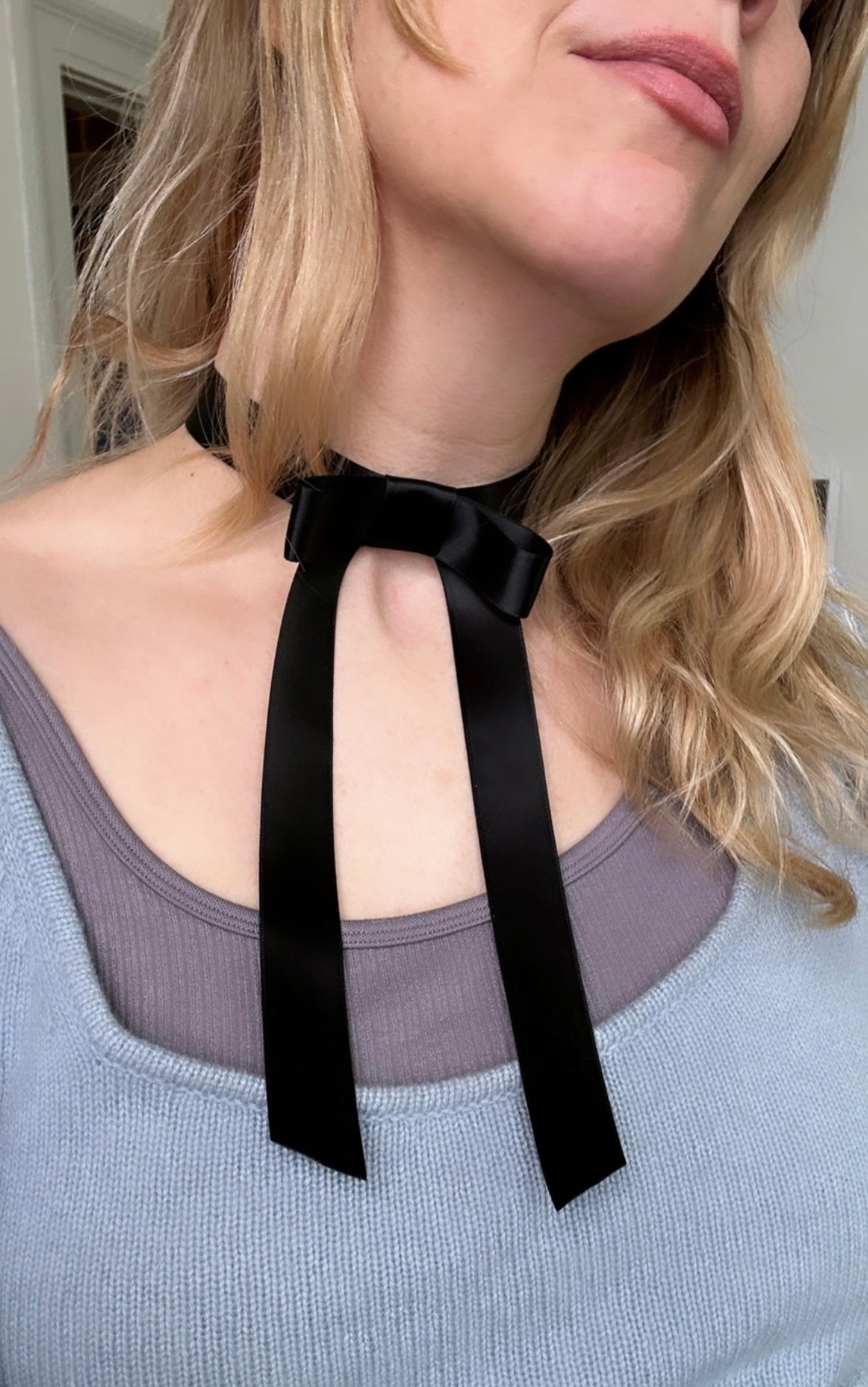 Ribbon Choker Necklace