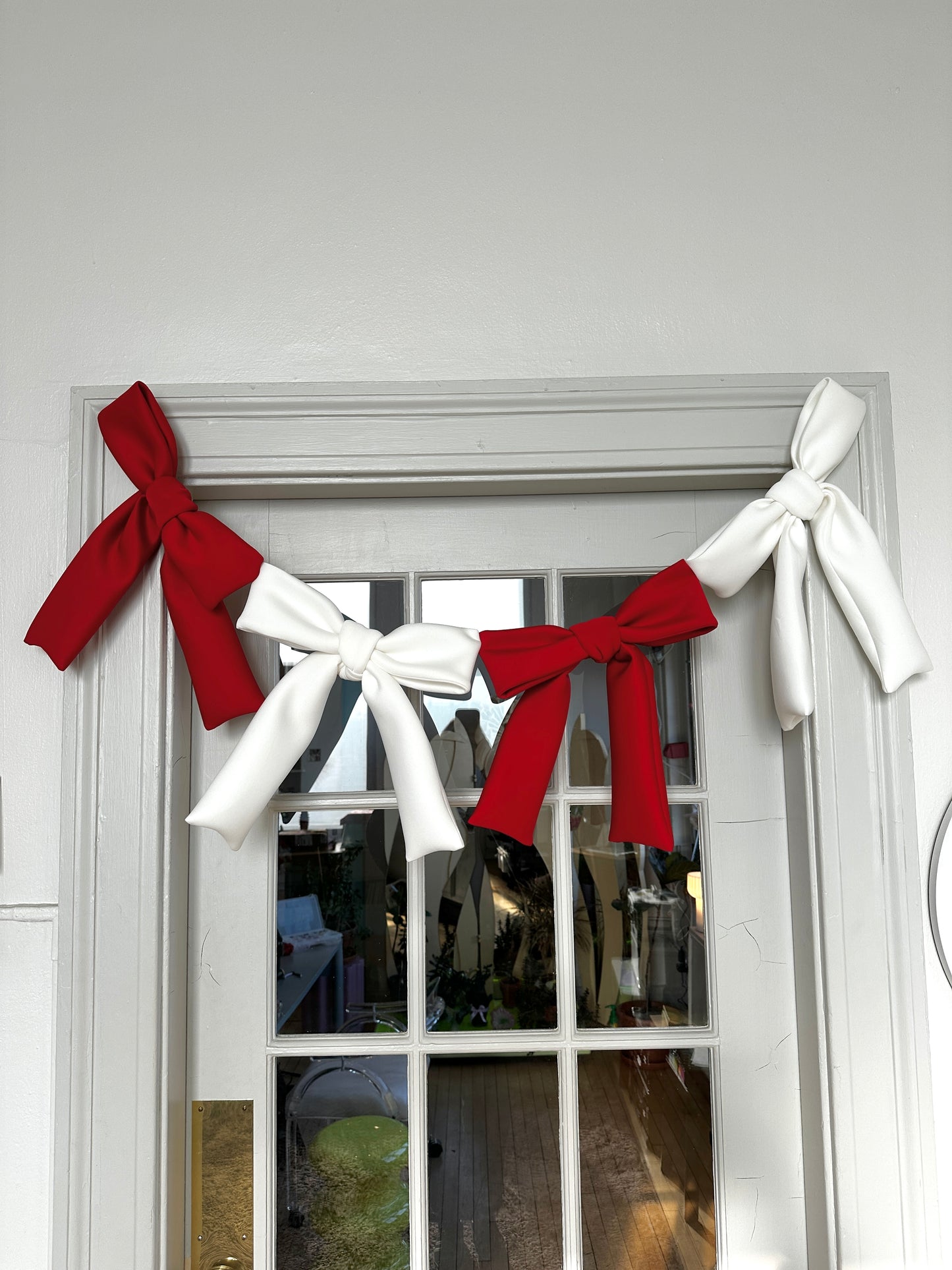 Puffy Bow Garland