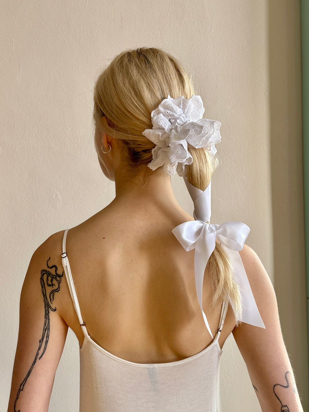 Eyelet Peplum Scrunchie