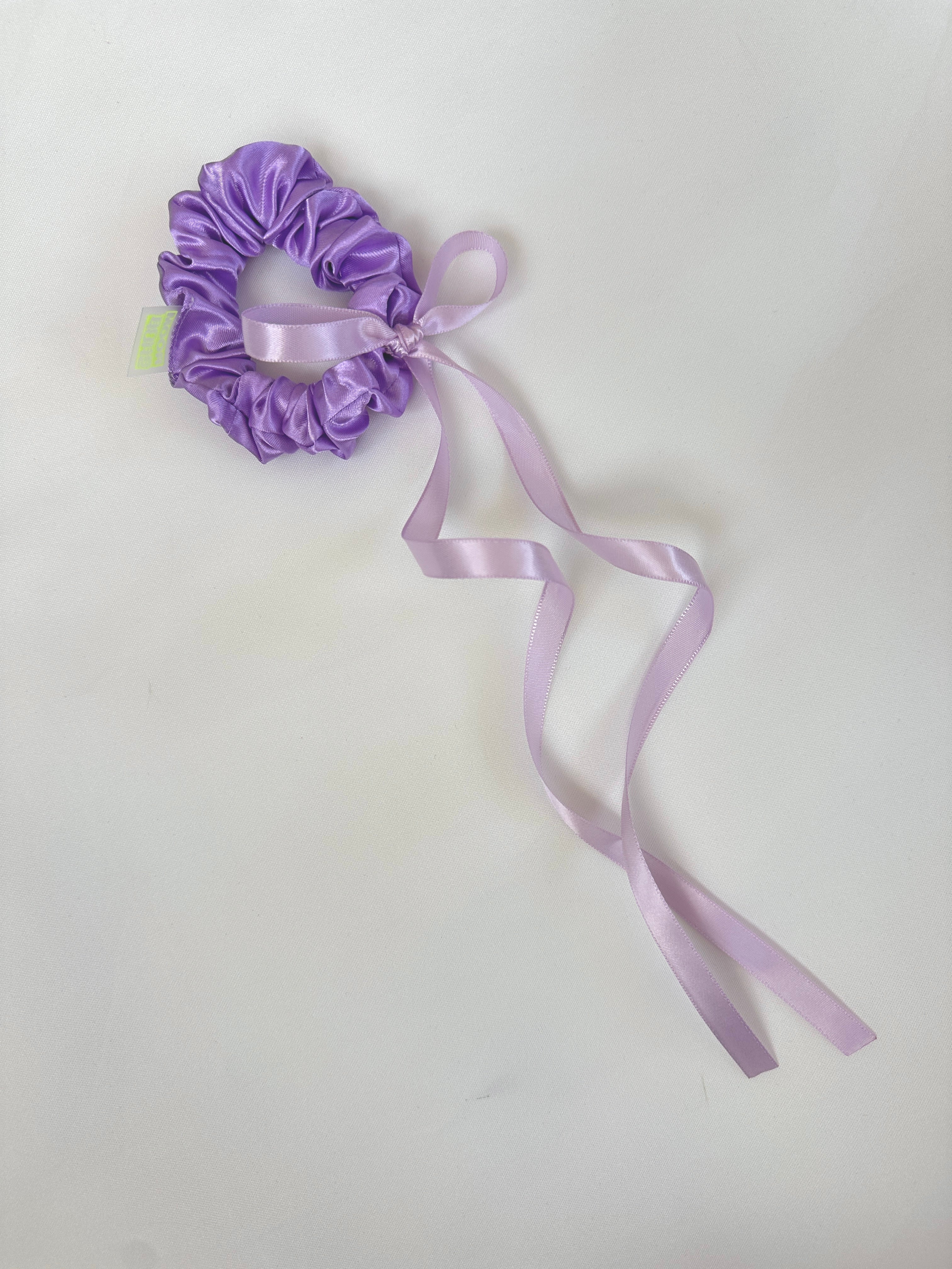 Catherine Bow Scrunchie