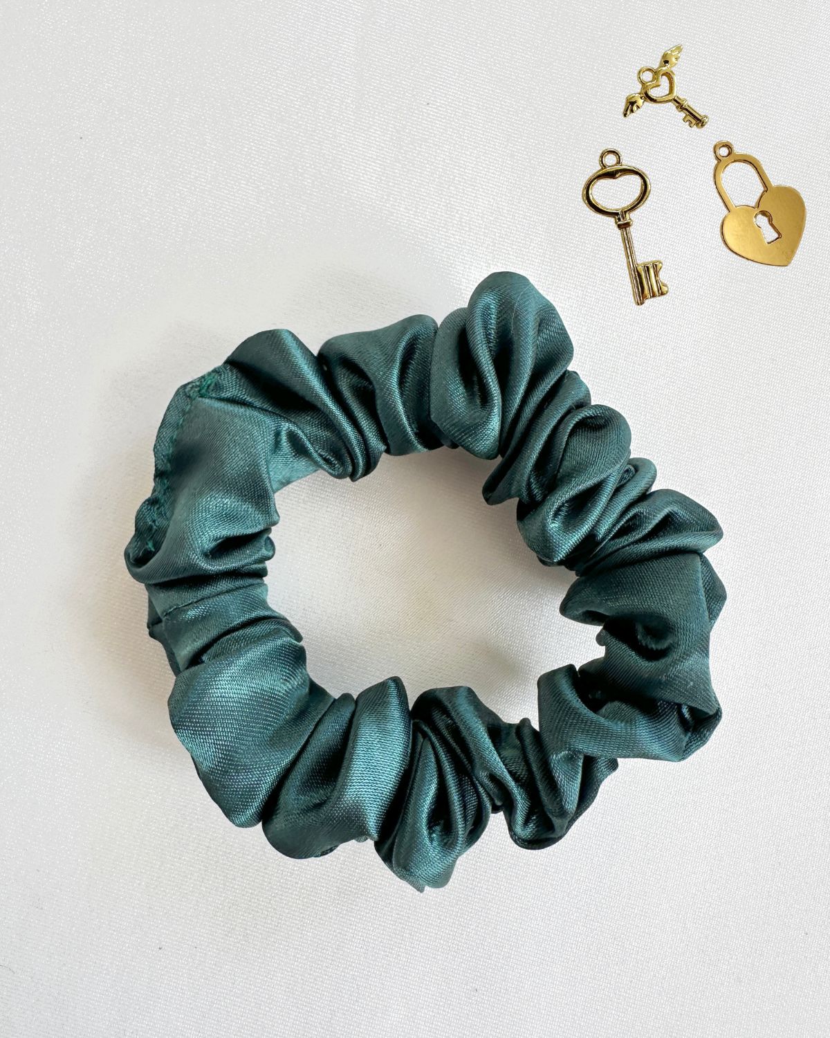 Customizable Charm Bracelet Scrunchie