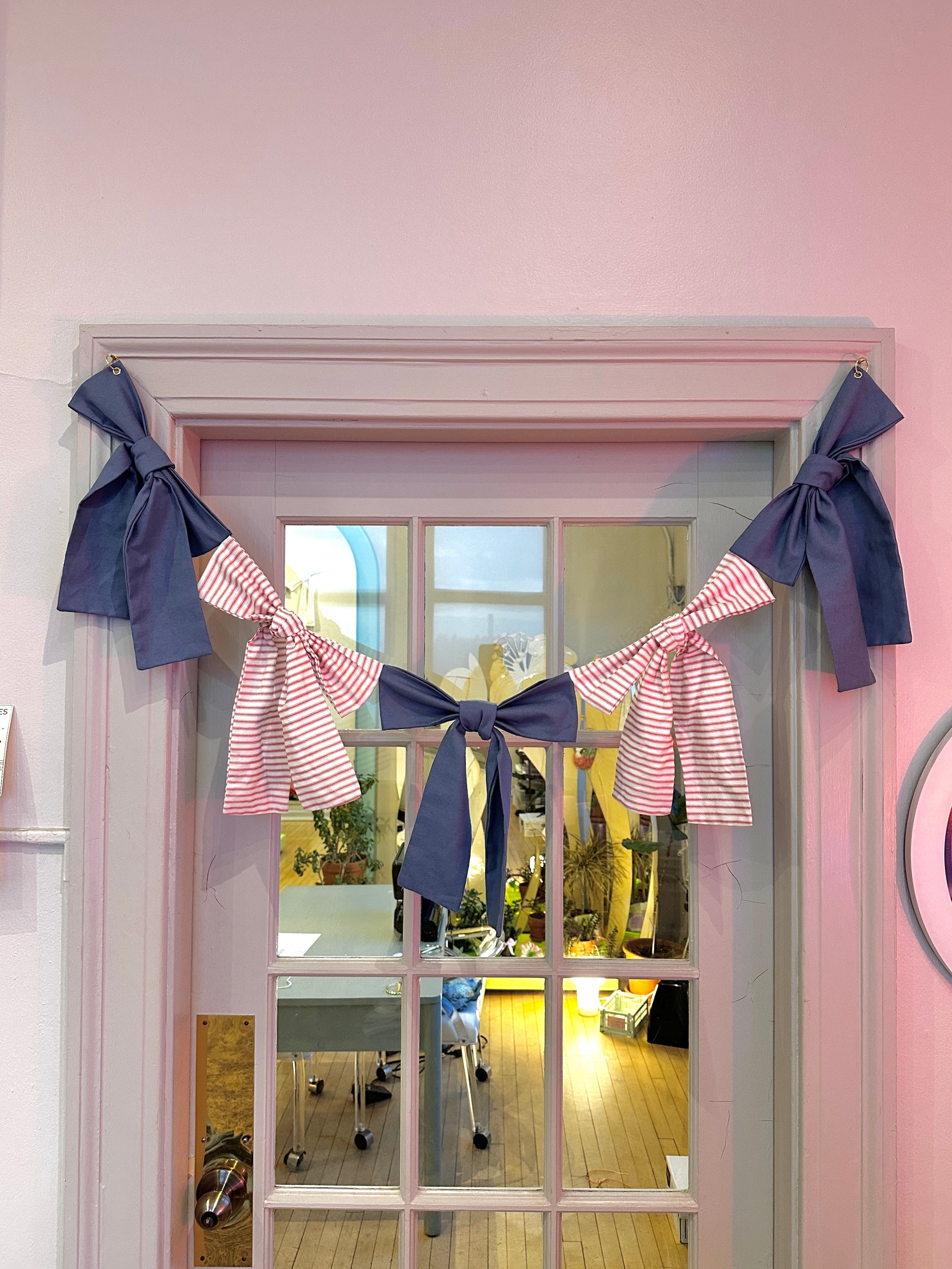 Canvas Bow Garland