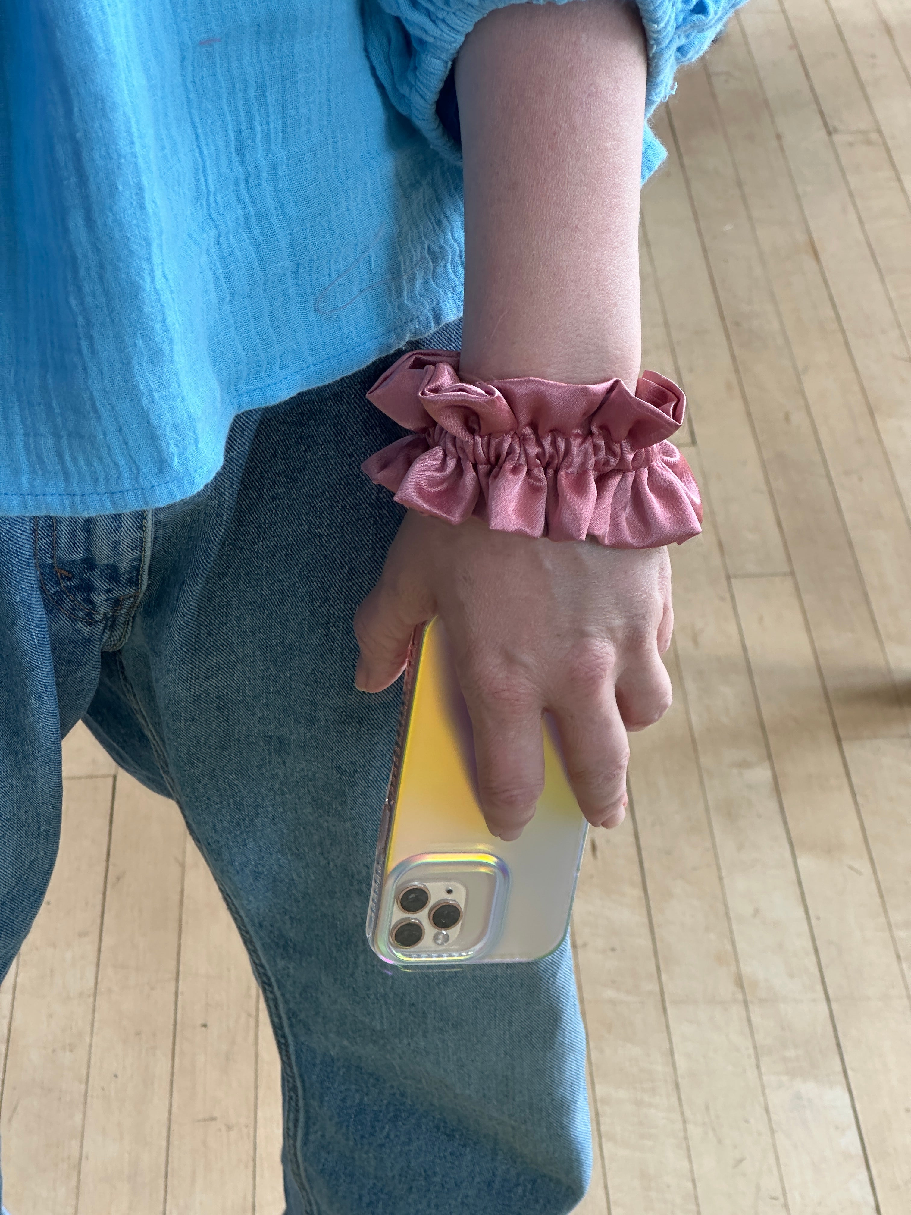 The Ruffle Phone Wristlet