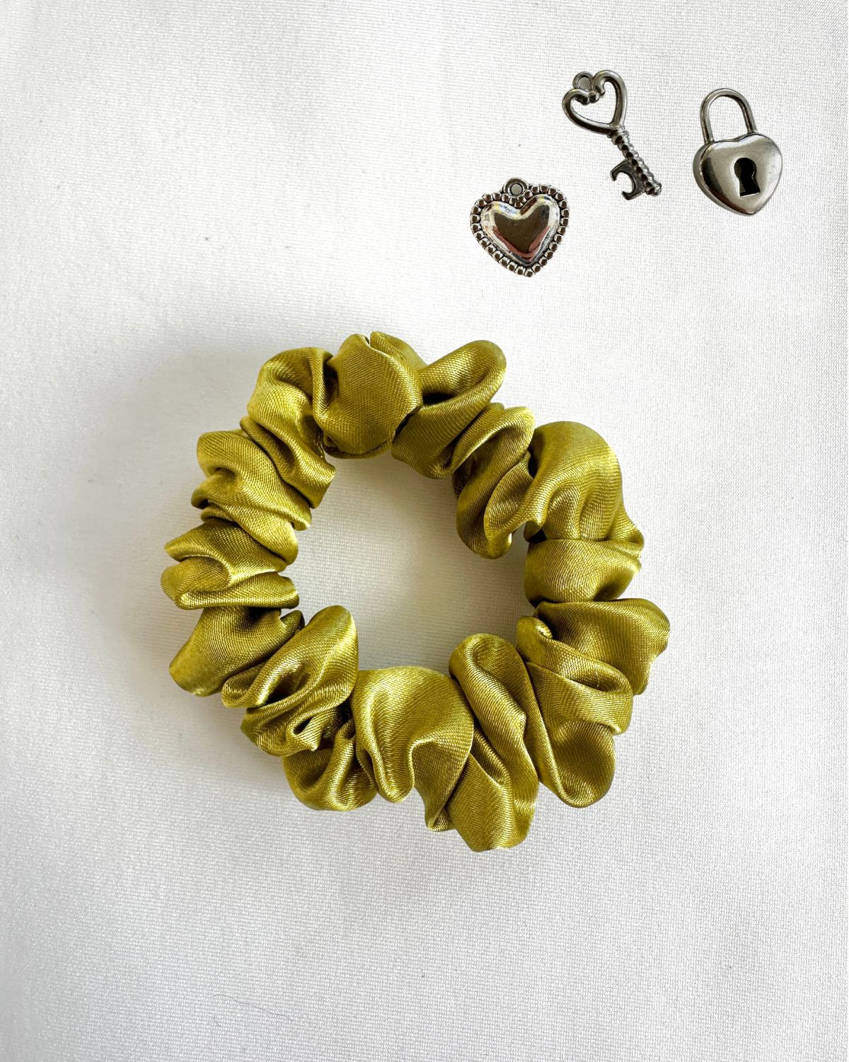 Customizable Charm Bracelet Scrunchie