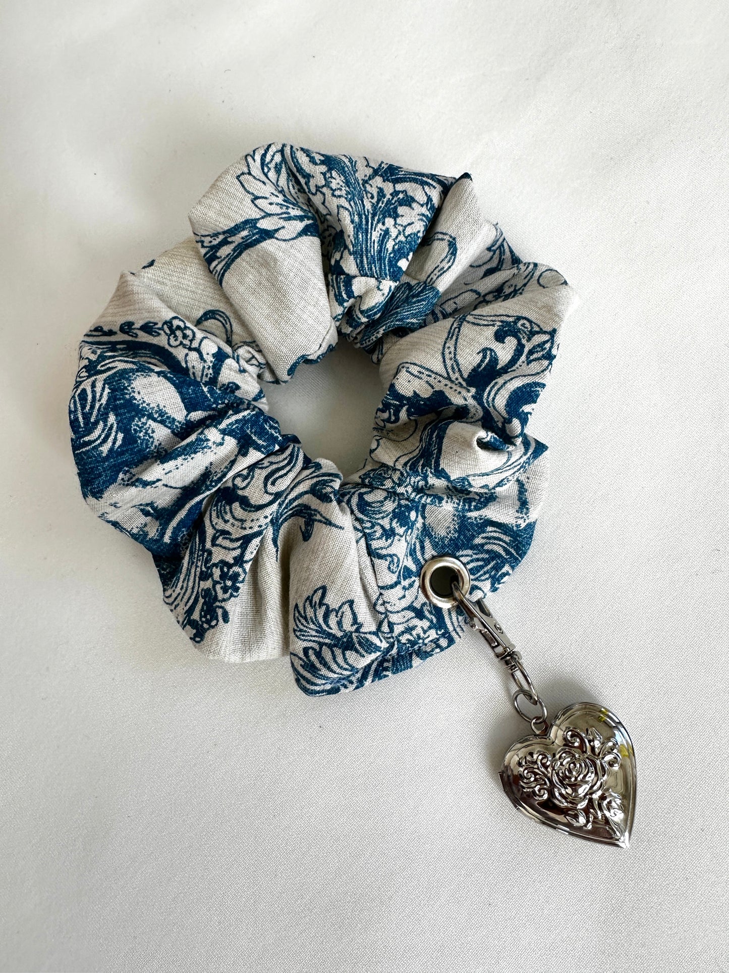 Toile Locket Scrunchie