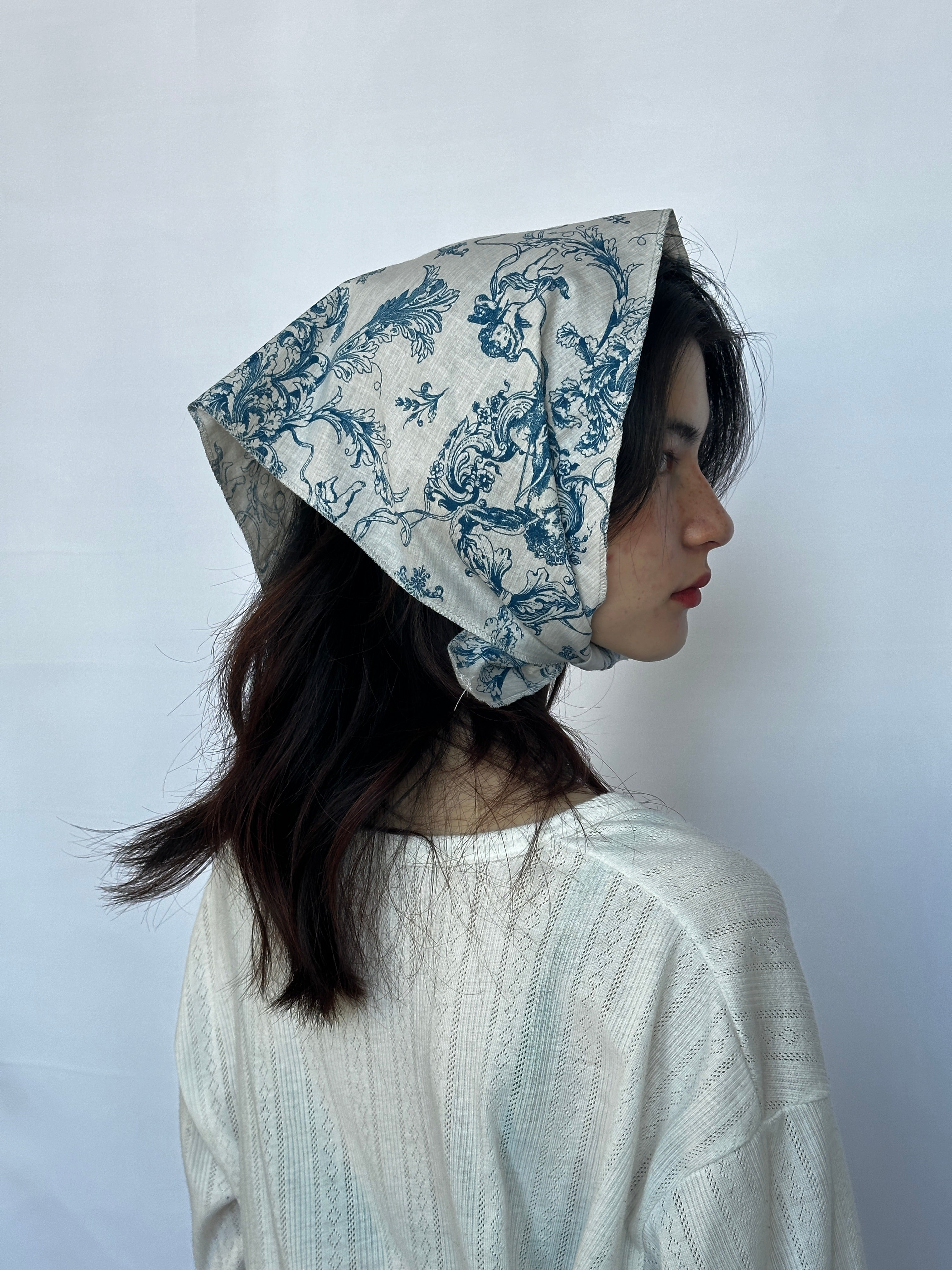 Gracie Triangle Headscarf