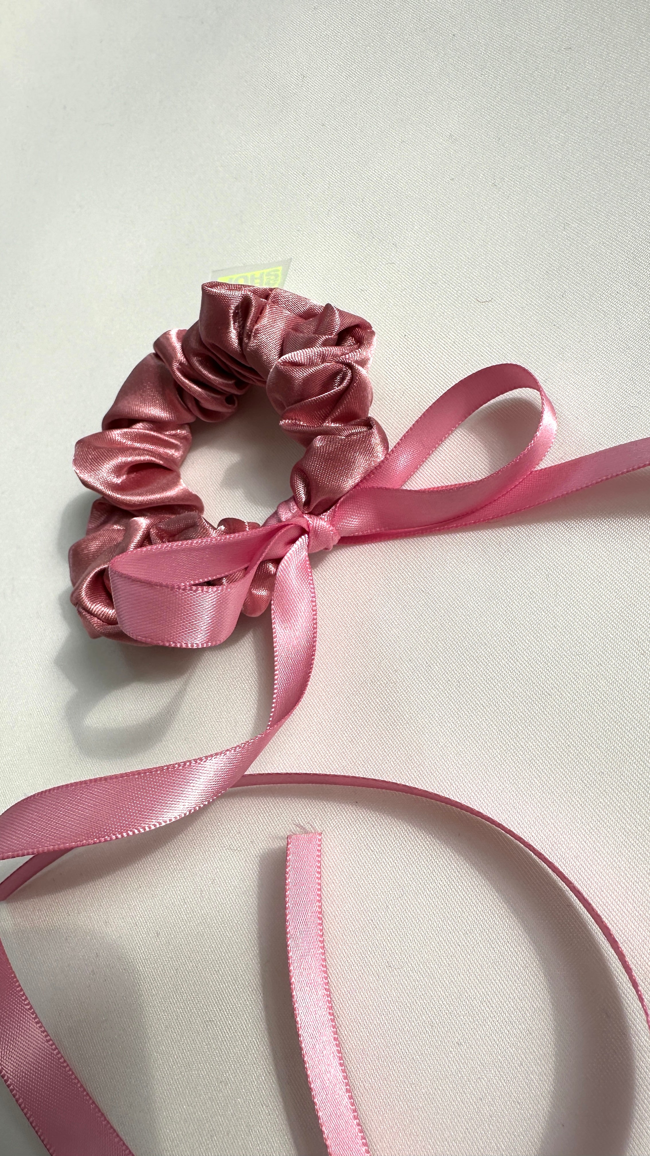 Catherine Bow Scrunchie