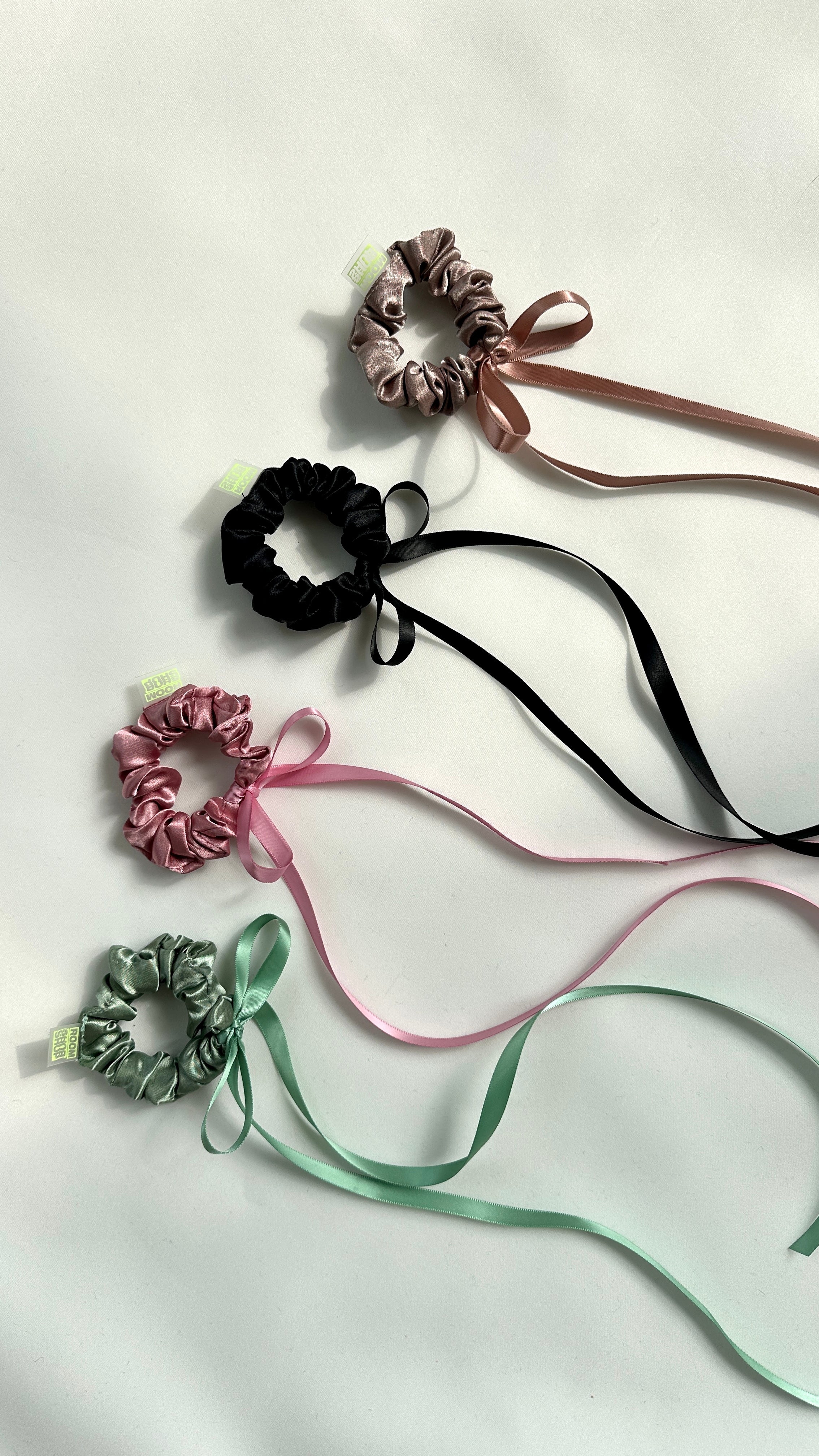 Catherine Bow Scrunchie