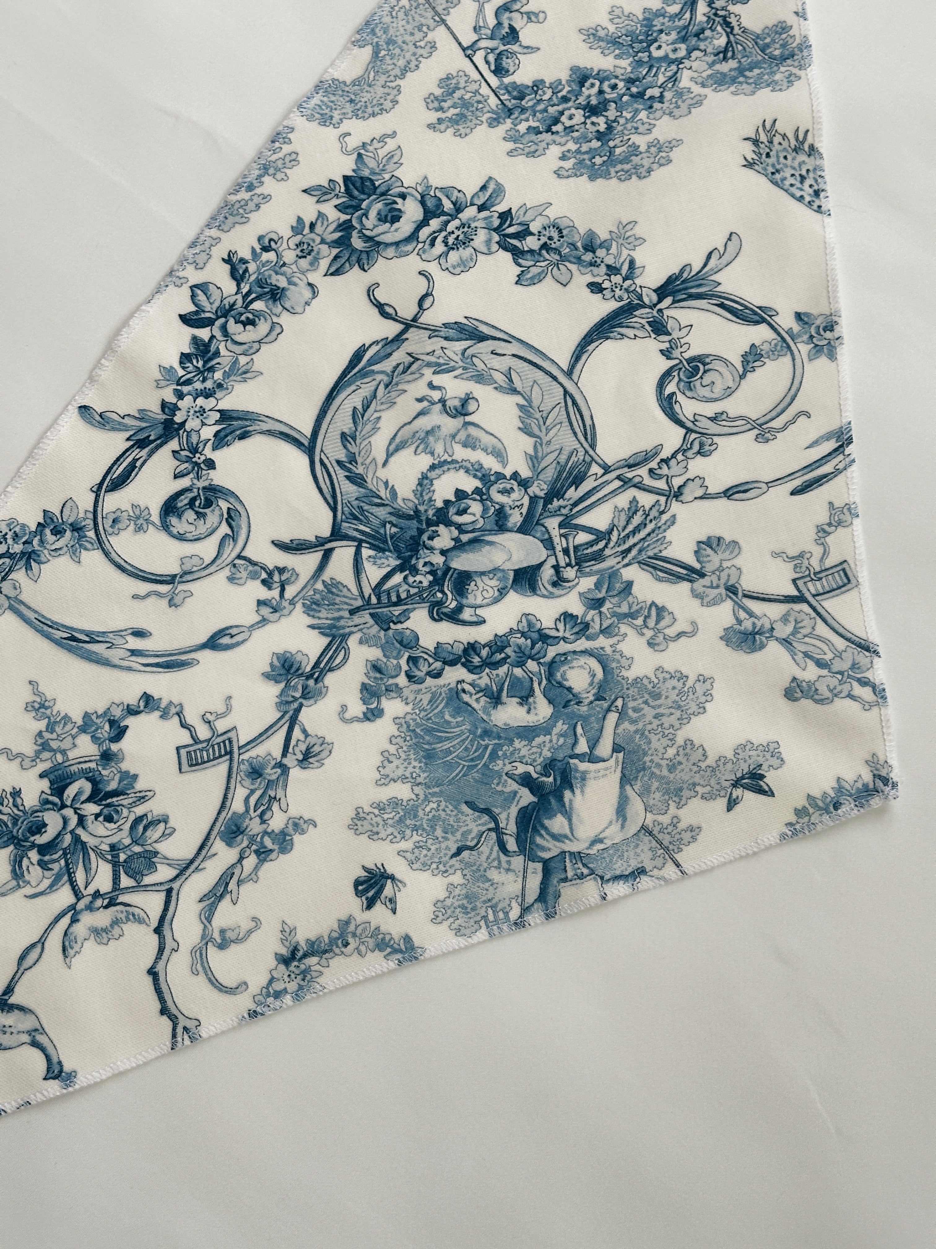 Gracie Triangle Headscarf
