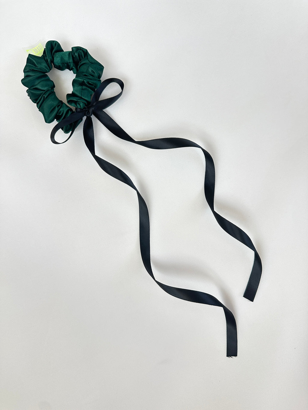 Catherine Bow Scrunchie