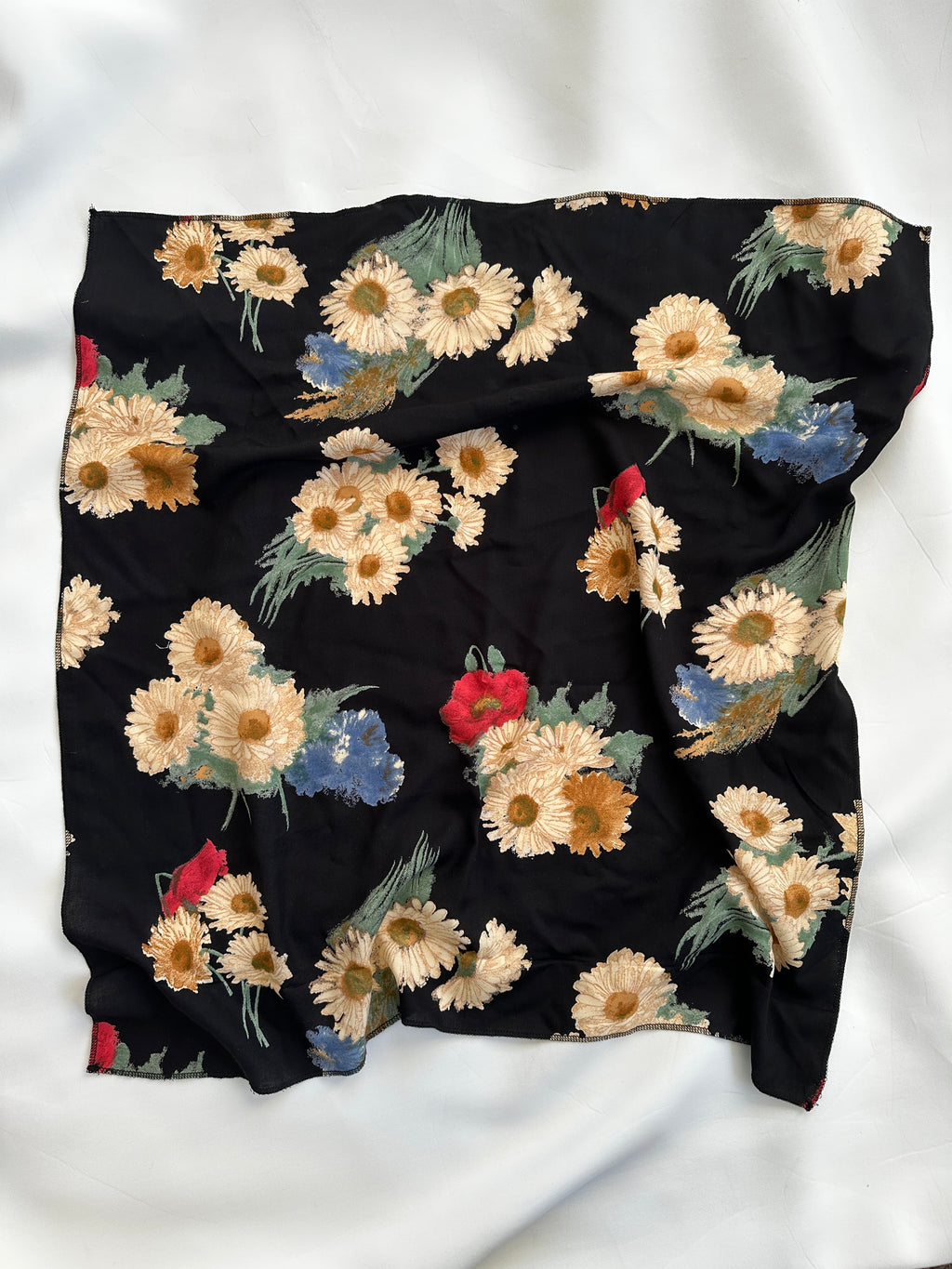 Nona Square Scarf