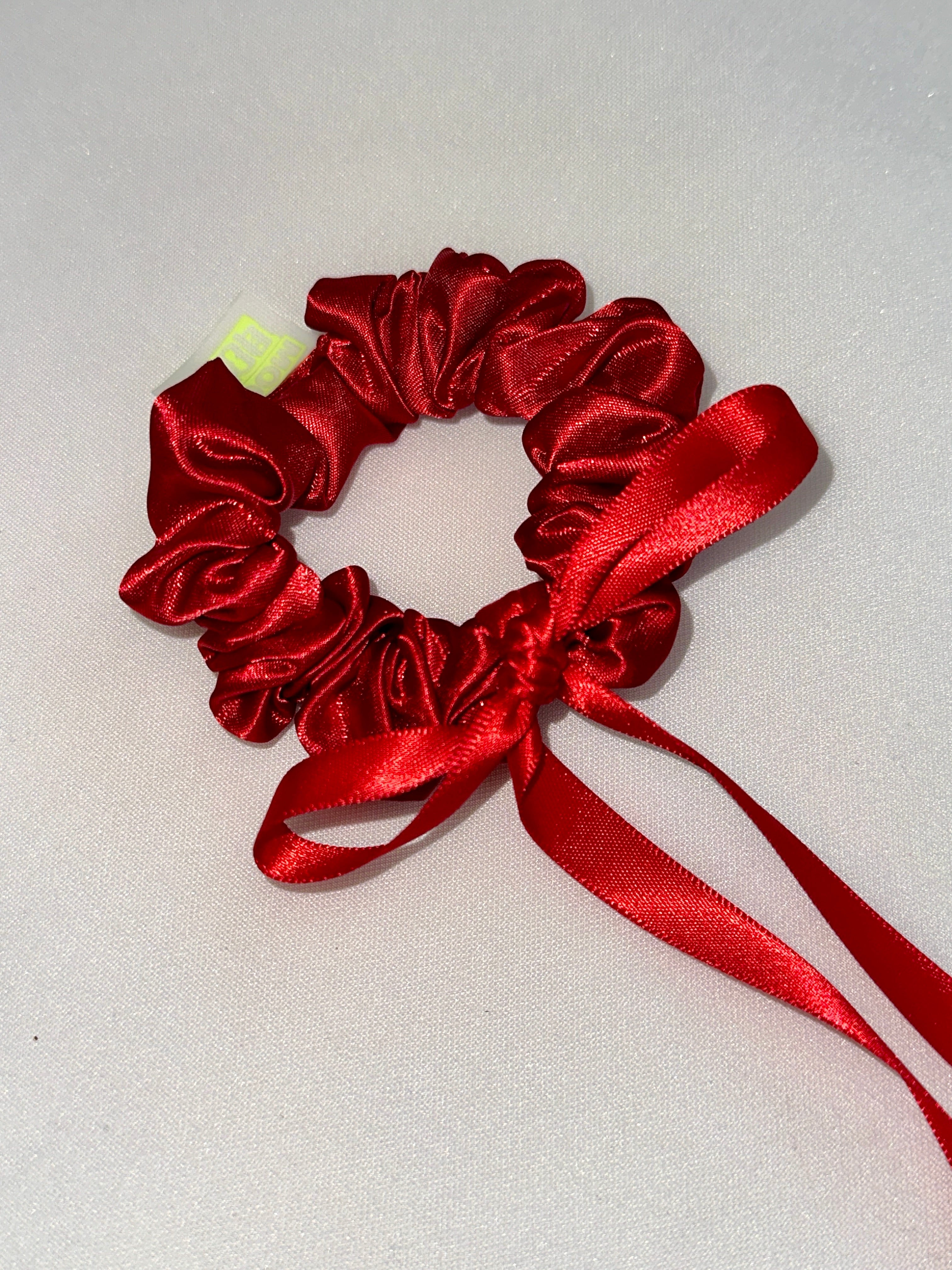 Catherine Bow Scrunchie