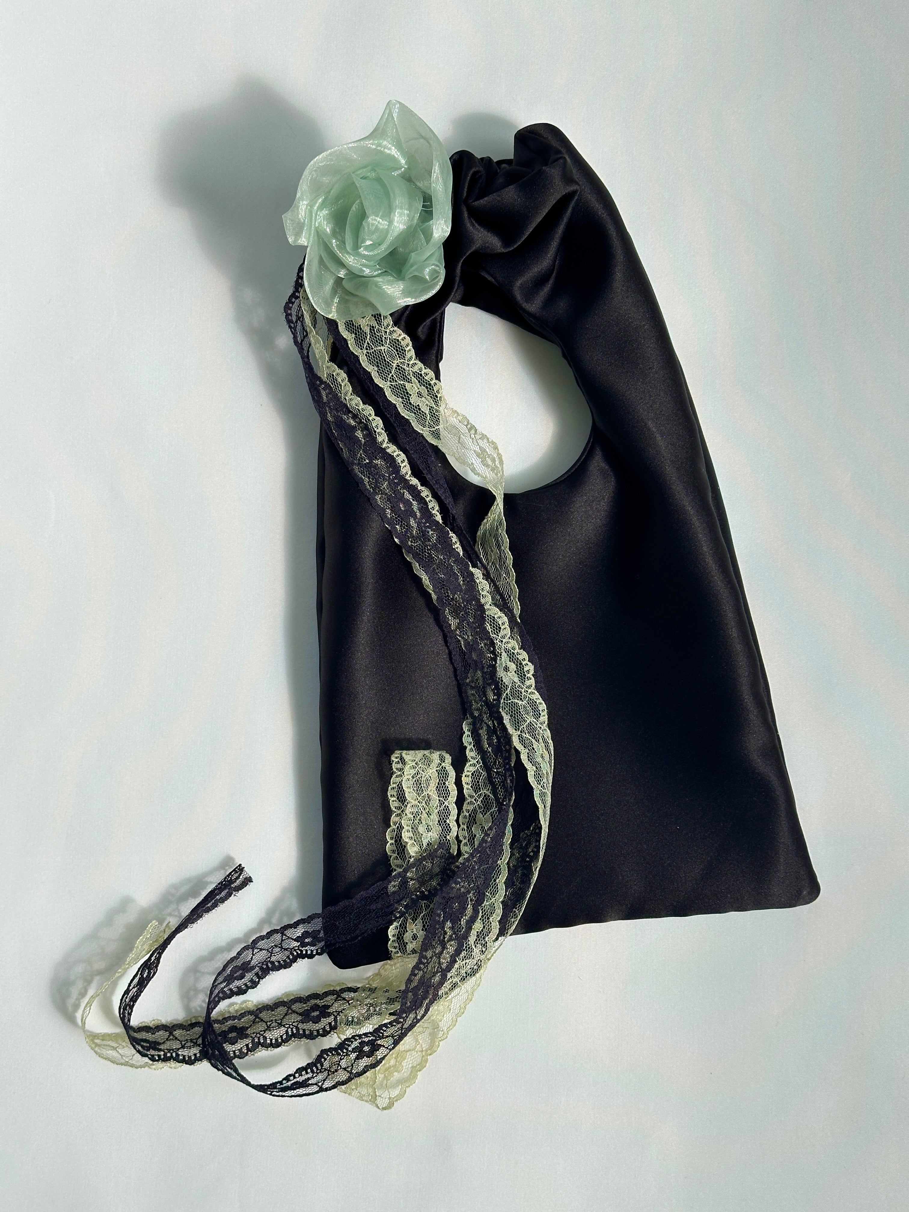 Keyhole Cinch Handbag