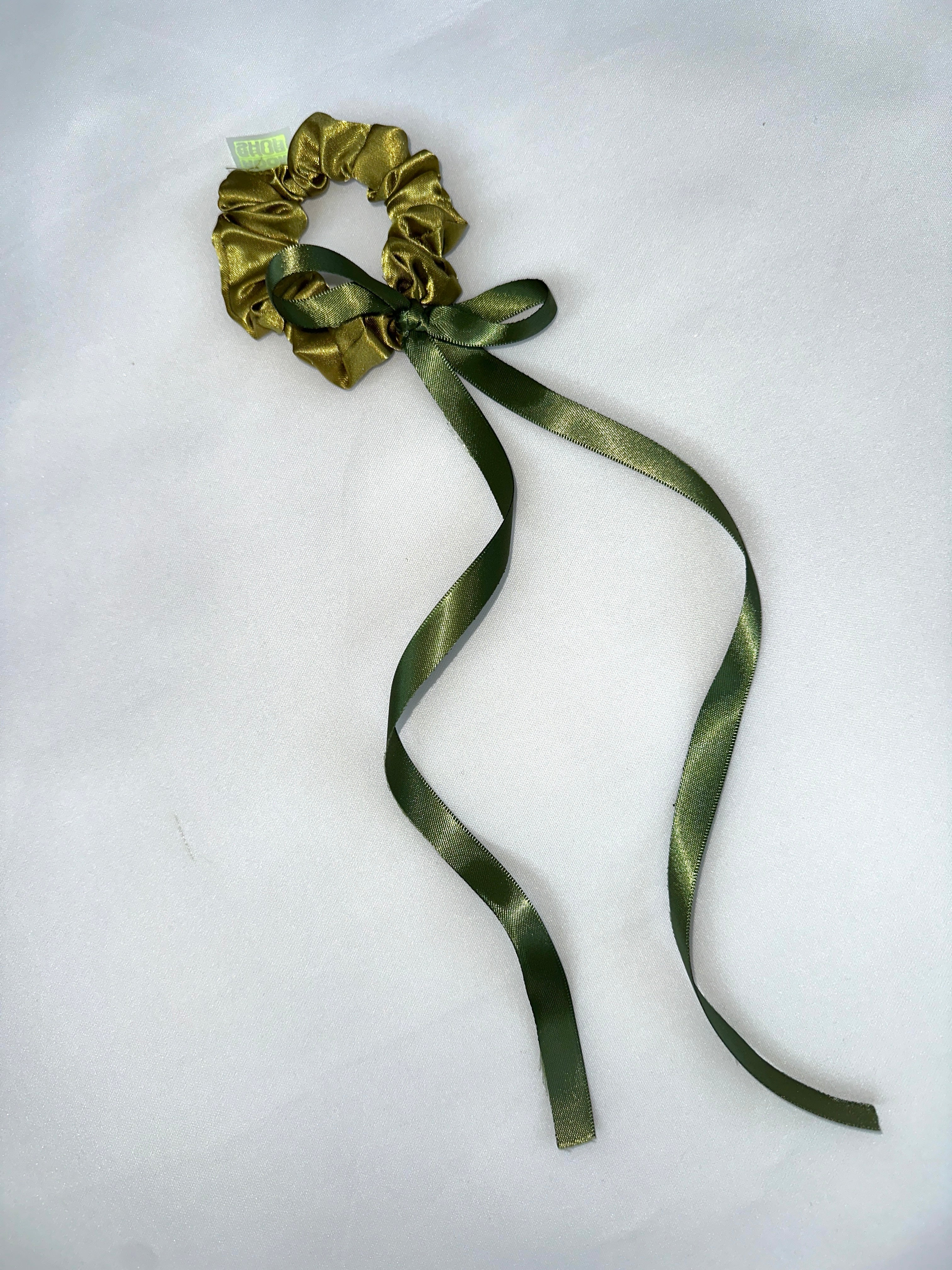 Catherine Bow Scrunchie