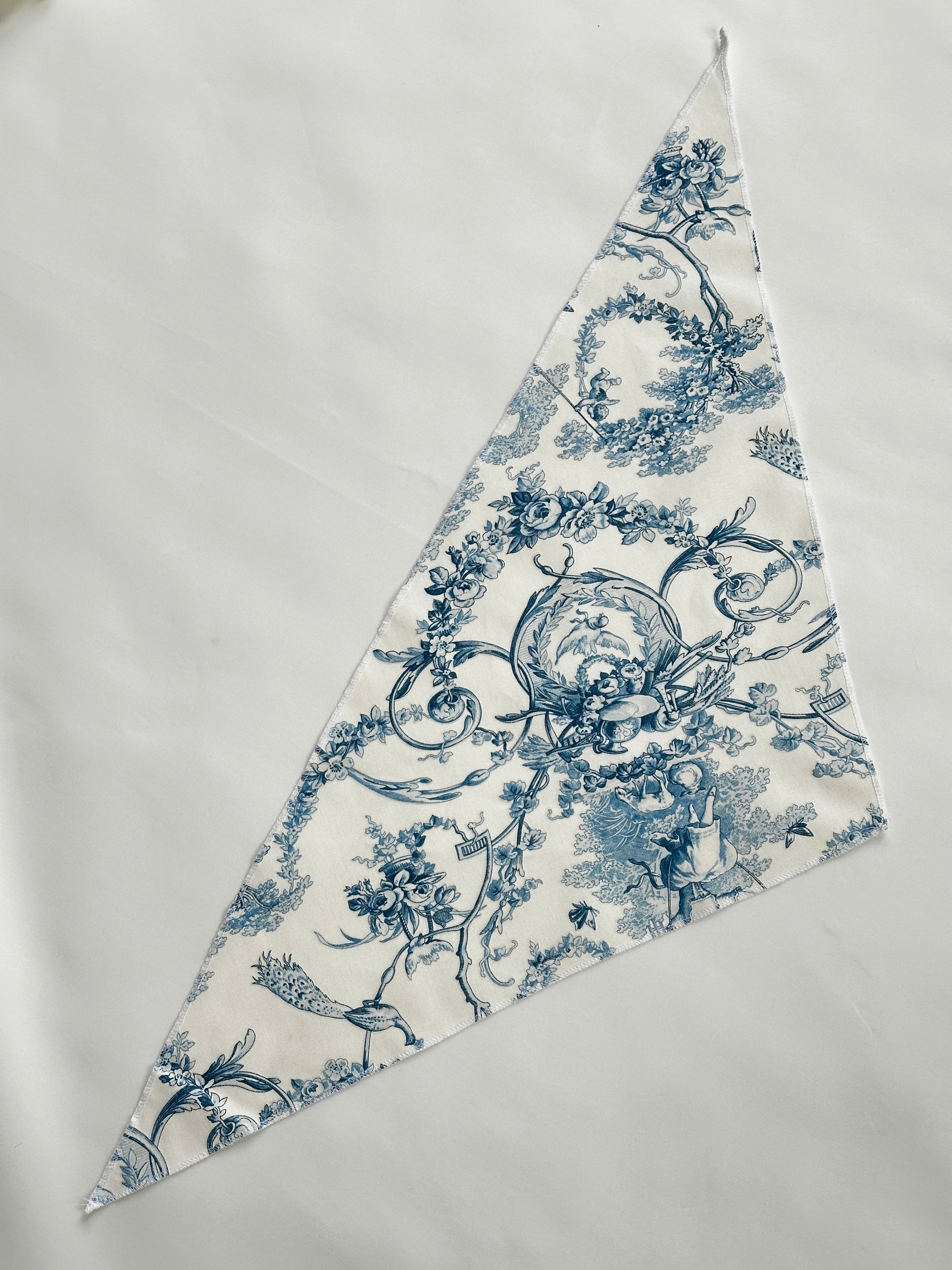 Gracie Triangle Headscarf