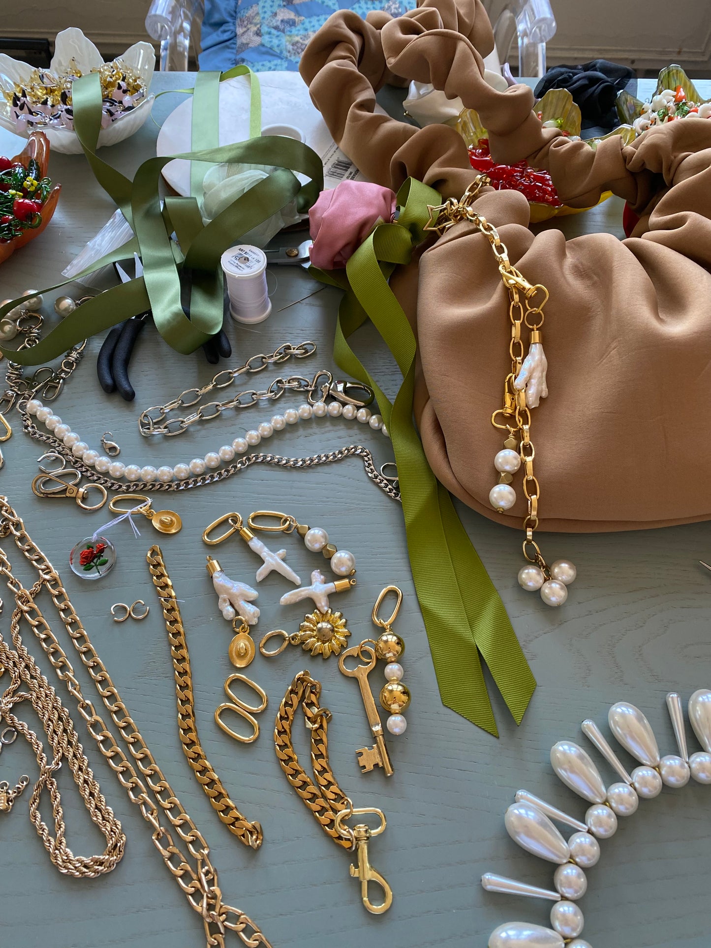 Room Shop x Feast Jewelry DIY Bag Charm Workshop