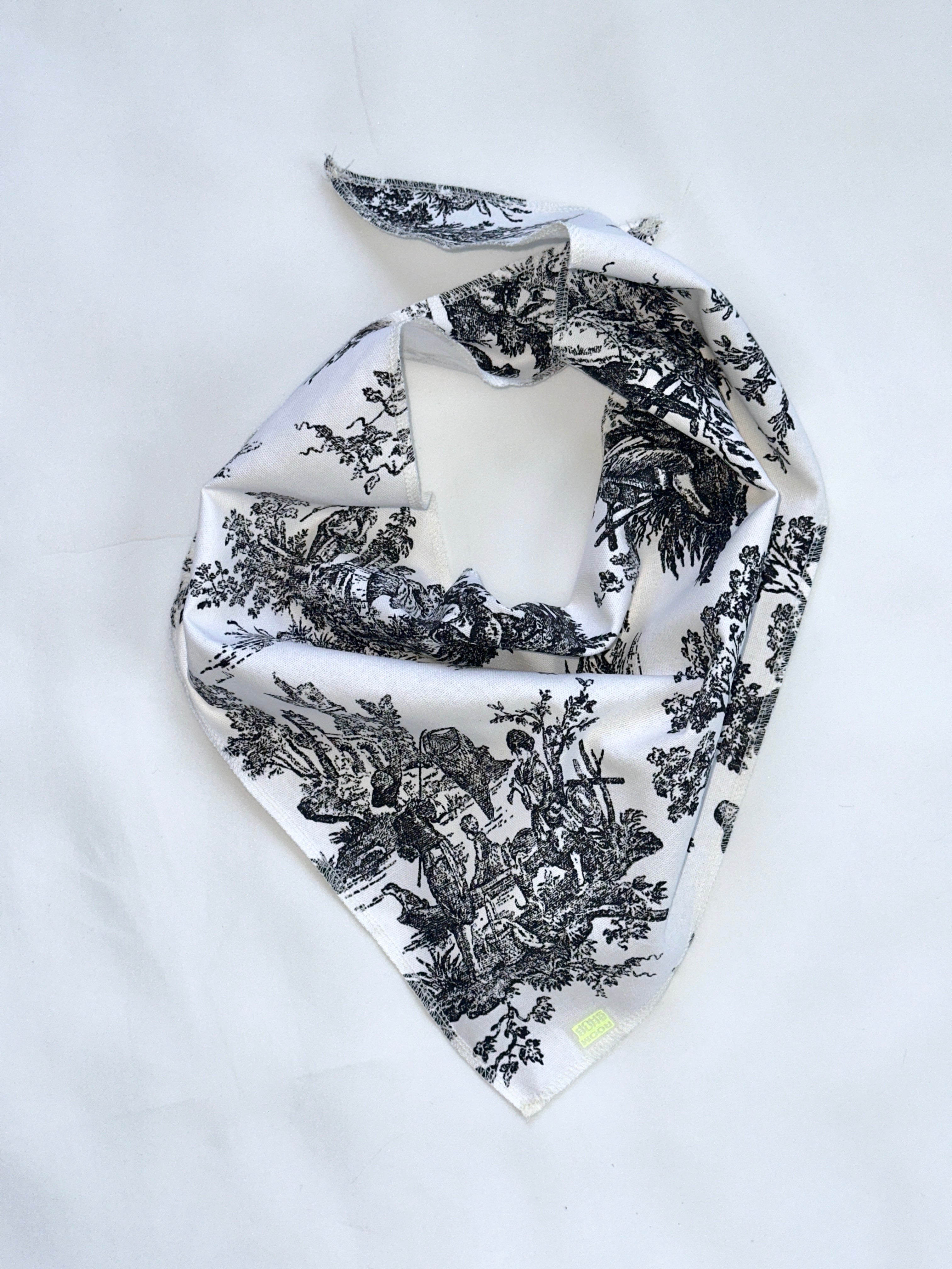 Gracie Triangle Headscarf