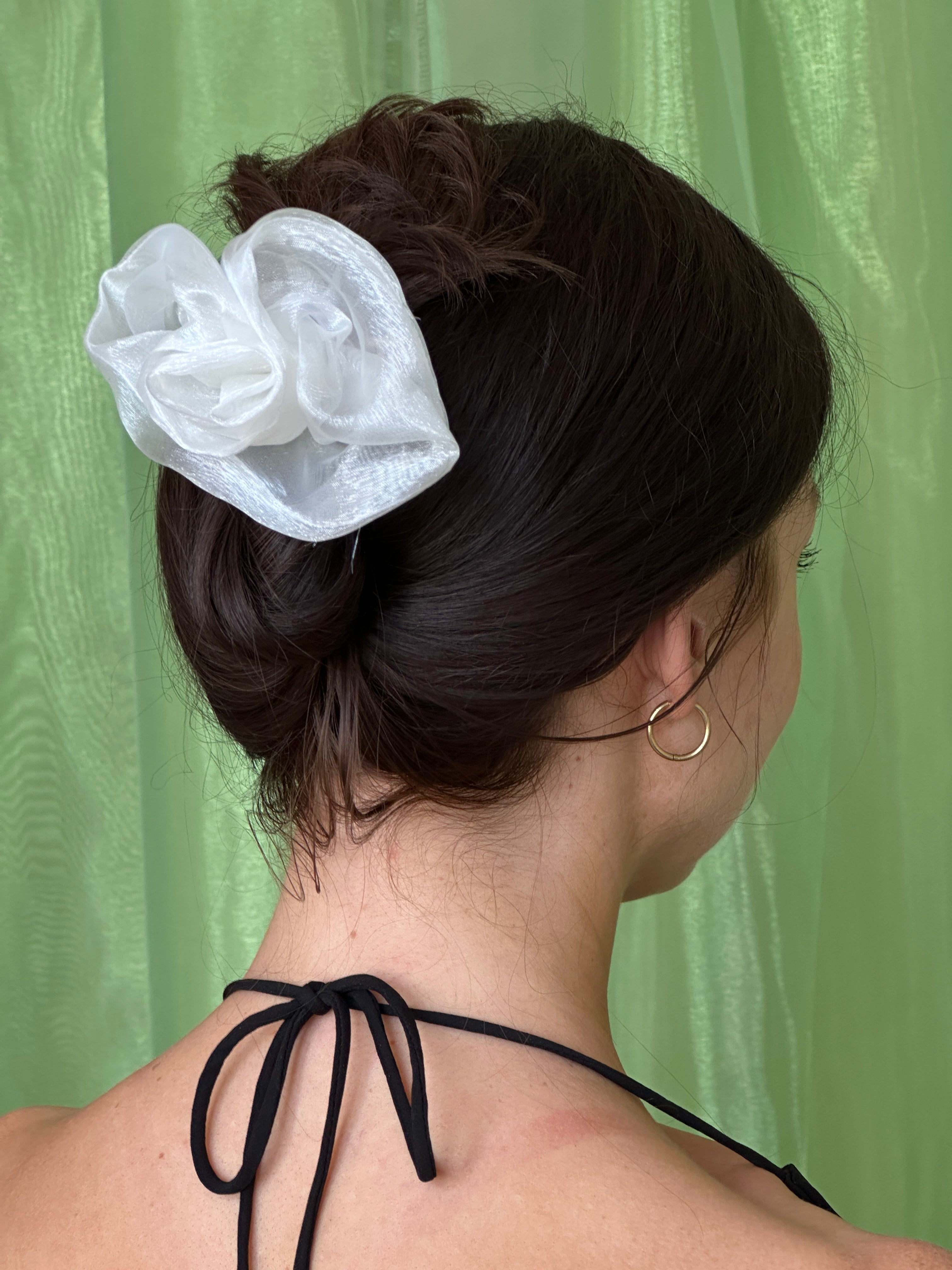 Camelia Rose Clip